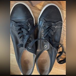 Fry black sneakers size 7